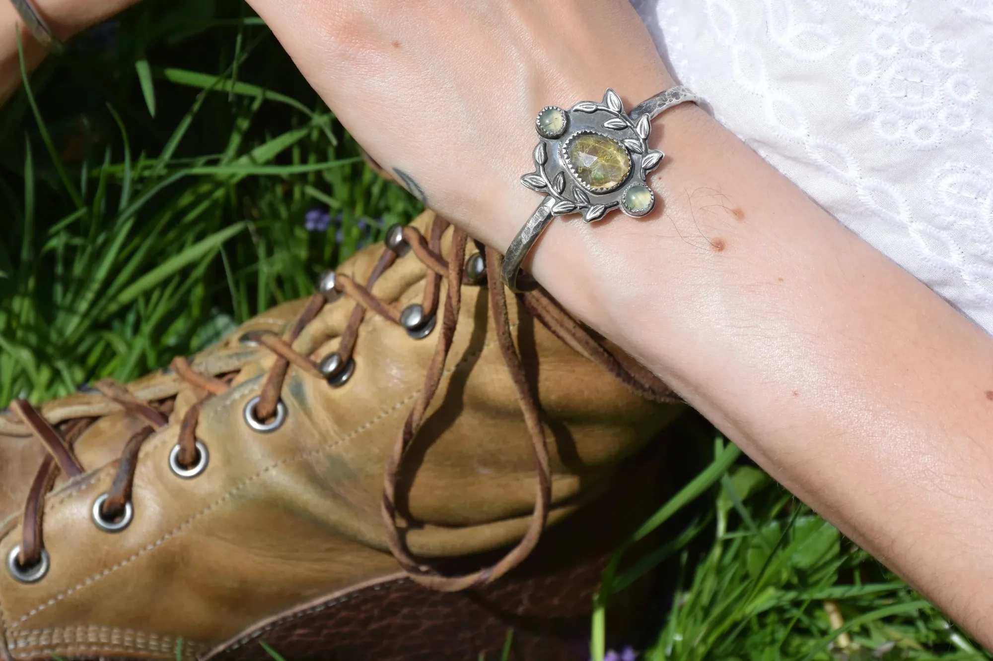 Medeina Citrine Cuff