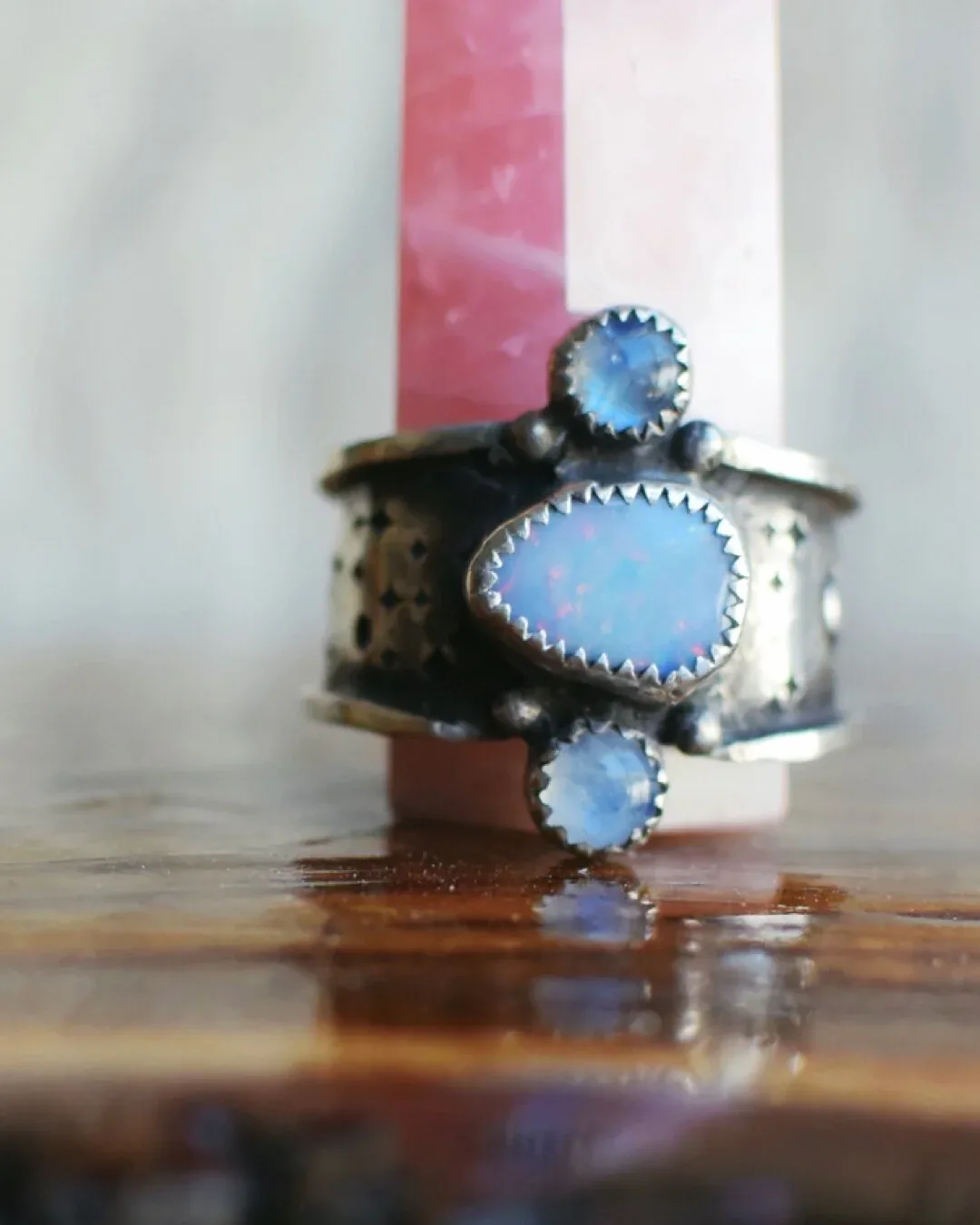 Oval Boarder Labradorite Ring- size 7.5