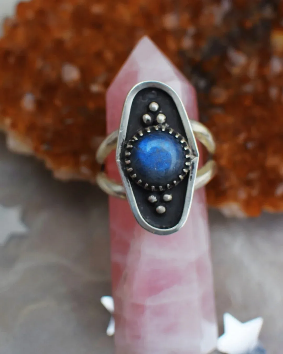 Oval Boarder Labradorite Ring- size 7.5